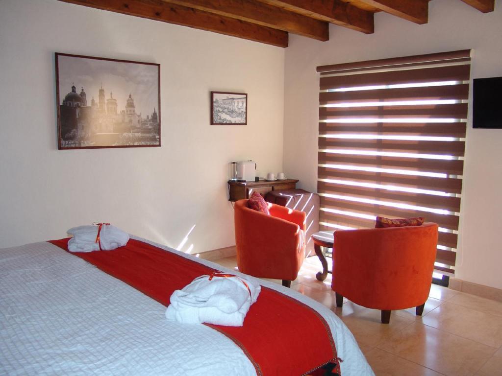 Casa Del Tio Hotel Boutique San Miguel de Allende Værelse billede A room at the hotel